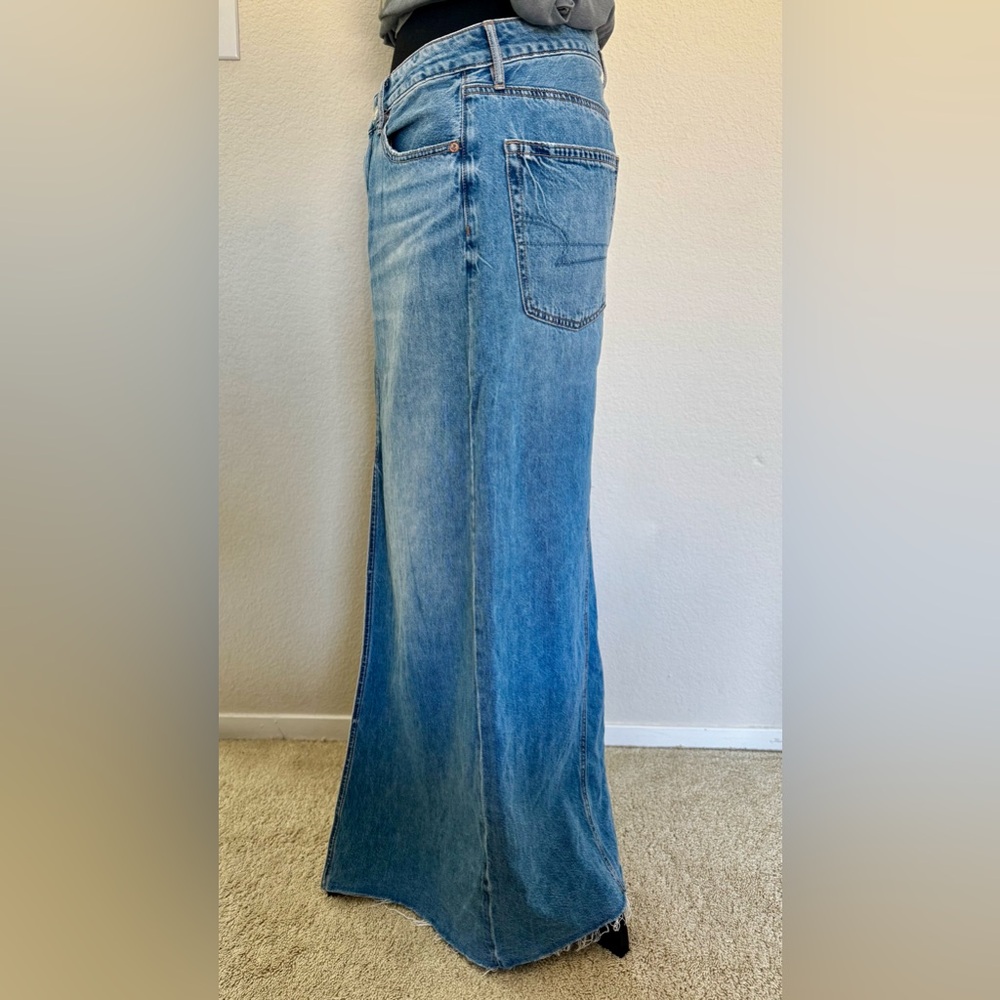 American Eagle Outfitters Blue denim skirt - Picture 5 of 13
